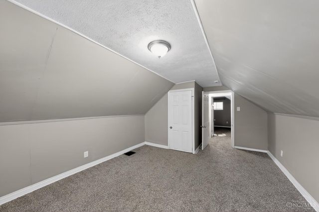 567 Greenwell Avenue, Delhi Twp, OH 45238
