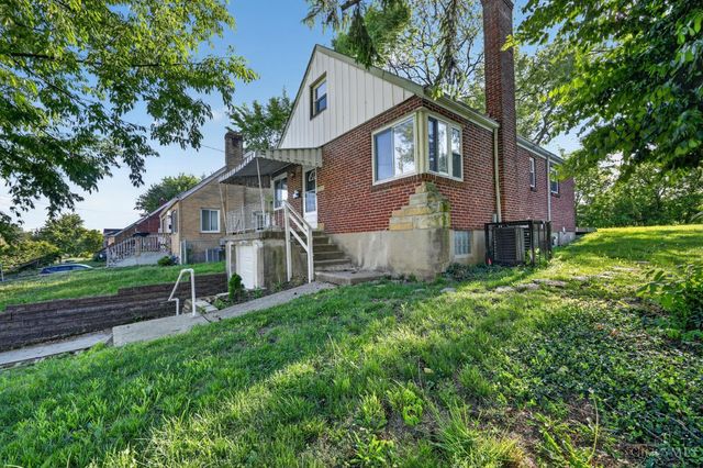 567 Greenwell Avenue, Delhi Twp, OH 45238