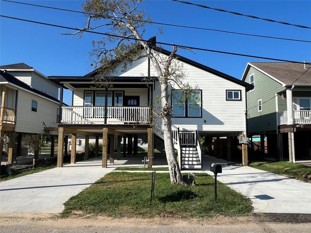 226 S Y Street, La Porte, TX 77571