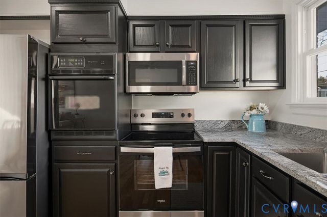 2720 Omega Rd, Glen Allen, VA 23228