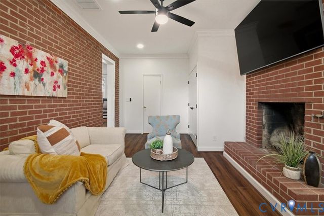 2720 Omega Rd, Glen Allen, VA 23228