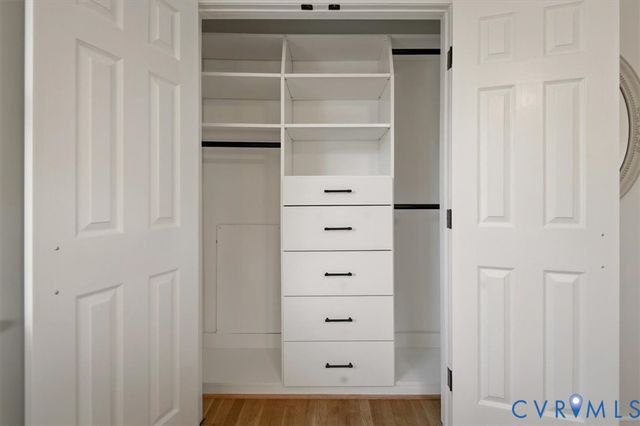 2720 Omega Rd, Glen Allen, VA 23228