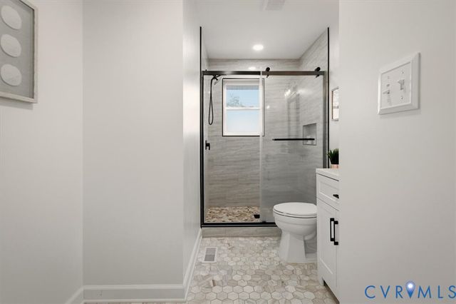 2720 Omega Rd, Glen Allen, VA 23228