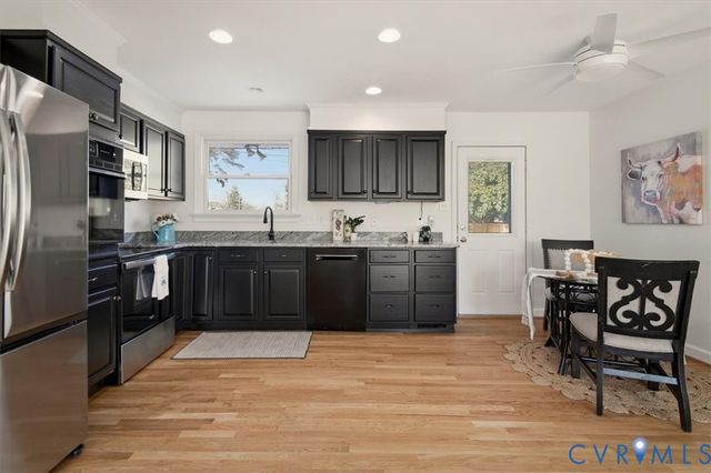 2720 Omega Rd, Glen Allen, VA 23228