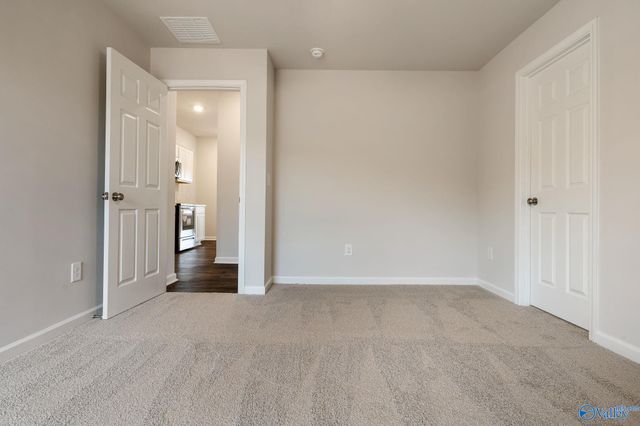 4302 Foxwood Drive, Decatur, AL 35603