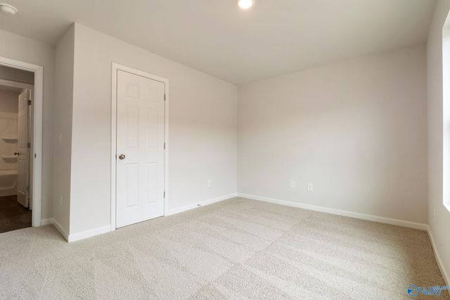 4302 Foxwood Drive, Decatur, AL 35603