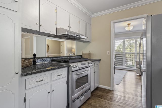 3511 VALLEY CIRCLE, Vestavia Hills, AL 35243