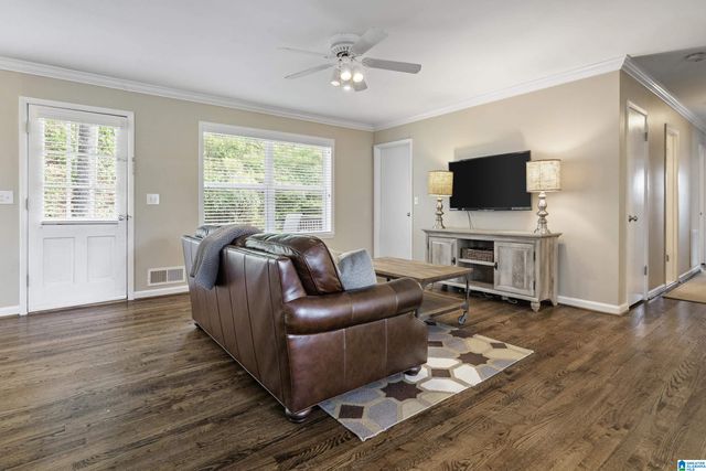 3511 VALLEY CIRCLE, Vestavia Hills, AL 35243