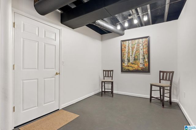 3511 VALLEY CIRCLE, Vestavia Hills, AL 35243