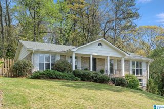 3511 VALLEY CIRCLE, Vestavia Hills, AL 35243