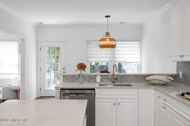 306 Ocean Road, Spring Lake, NJ 07762