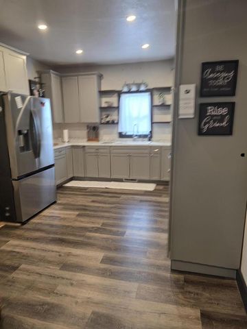 W7731 Railroad STREET, Shiocton, WI 54170