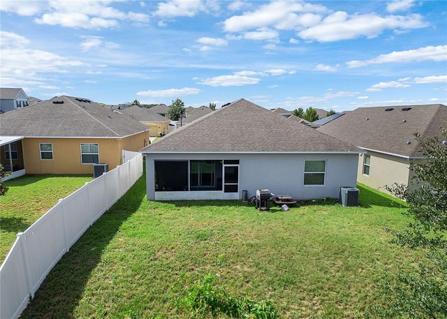 110 FLATWOODS LOOP, Davenport, FL 33837