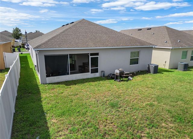 110 FLATWOODS LOOP, Davenport, FL 33837