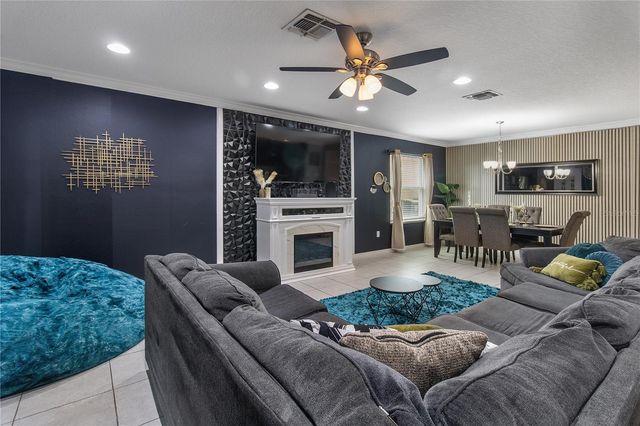 110 FLATWOODS LOOP, Davenport, FL 33837