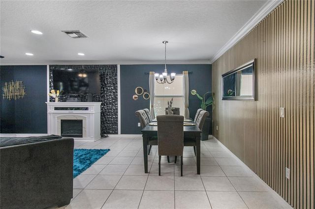 110 FLATWOODS LOOP, Davenport, FL 33837