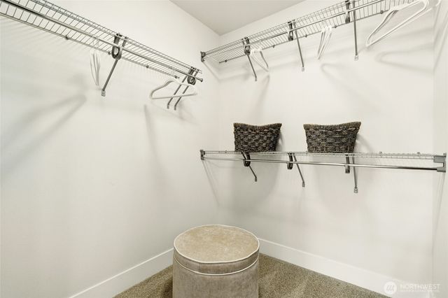 537 Glacier Walk SE, Sammamish, WA 98074