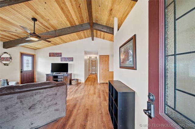 52 Autumn Lane, Salina, OK 74365