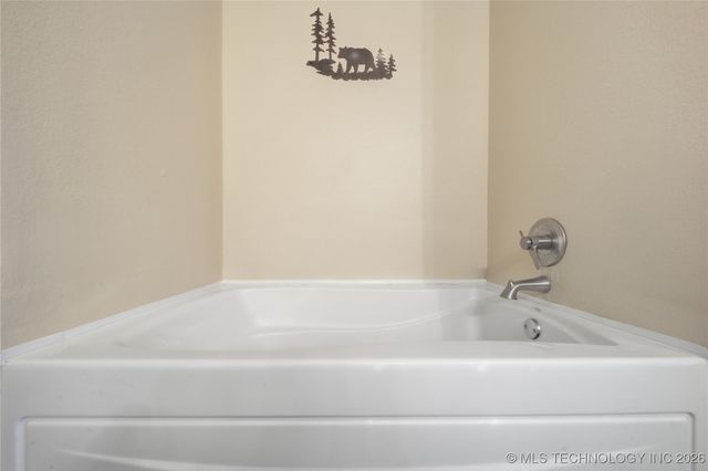 52 Autumn Lane, Salina, OK 74365