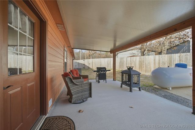 52 Autumn Lane, Salina, OK 74365