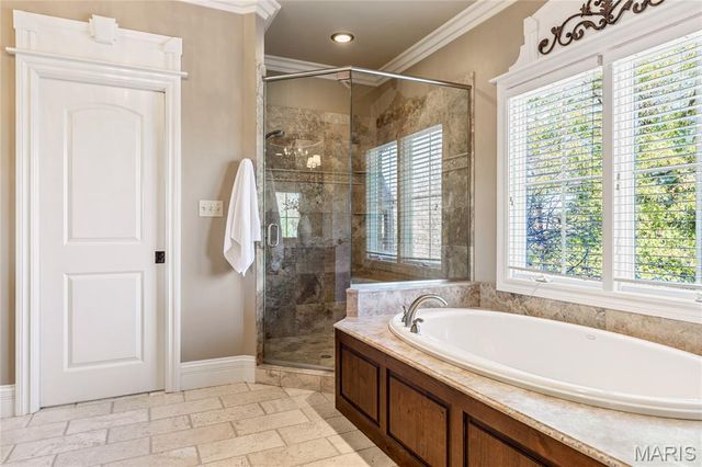 42 Windcastle Place, St Charles, MO 63304