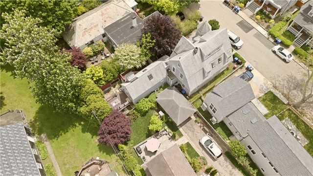 4 Dresser Street, Newport, RI 02840