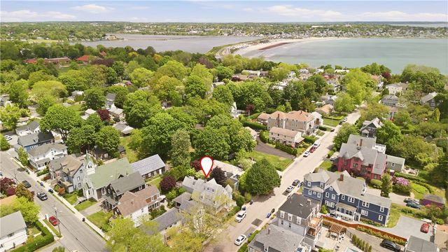 4 Dresser Street, Newport, RI 02840