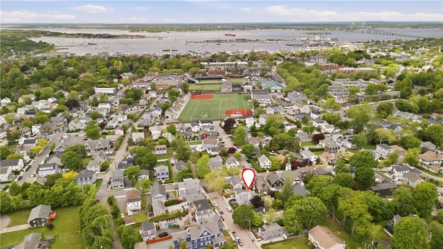 4 Dresser Street, Newport, RI 02840