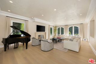 1424 N Doheny Drive, Los Angeles, CA 90069