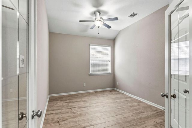208 Capriccio Lane, Montgomery, TX 77316