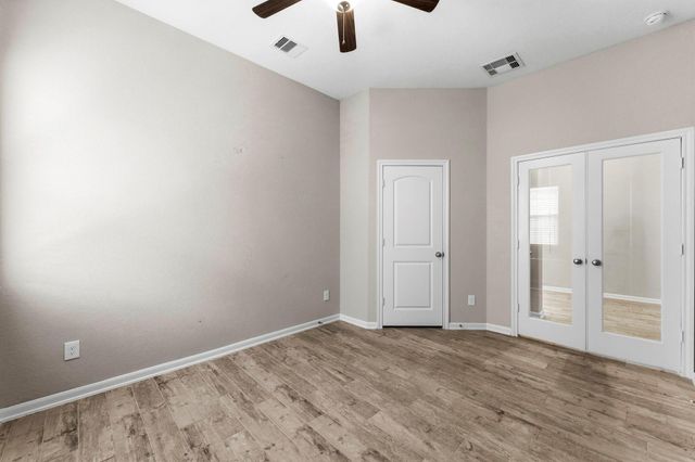 208 Capriccio Lane, Montgomery, TX 77316