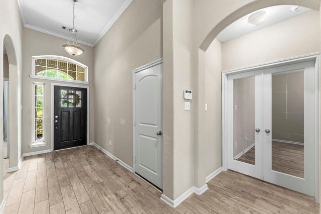208 Capriccio Lane, Montgomery, TX 77316
