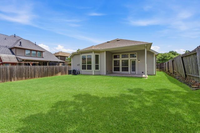 208 Capriccio Lane, Montgomery, TX 77316