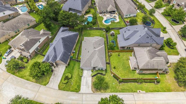 208 Capriccio Lane, Montgomery, TX 77316