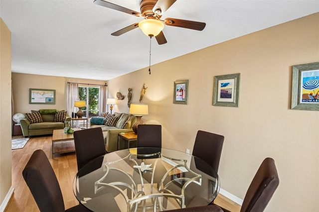 505 WINDRUSH BAY DRIVE, Tarpon Springs, FL 34689