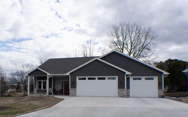 208 FAIRVIEW LANE, Chilton, WI 53014