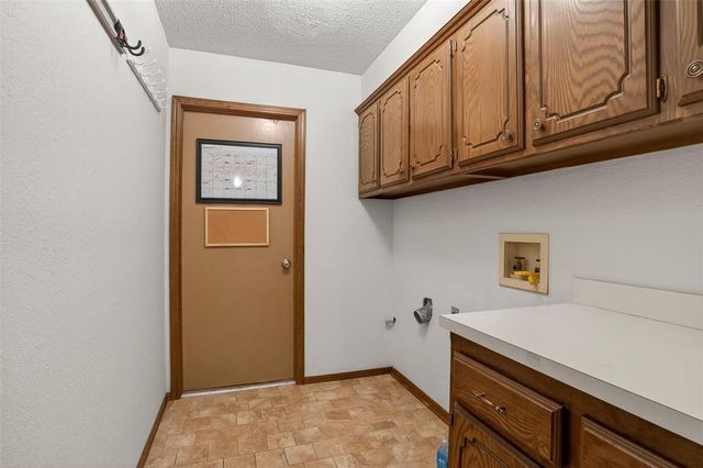 10545 Lou Anna Place, Midwest City, OK 73130