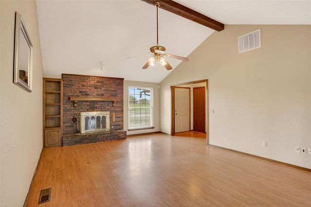 10545 Lou Anna Place, Midwest City, OK 73130