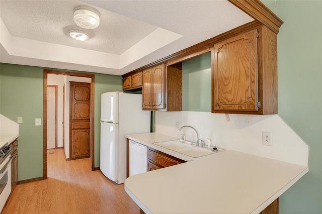 10545 Lou Anna Place, Midwest City, OK 73130