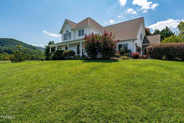 330 Sea Biscuit Court, Johnson City, TN 37604