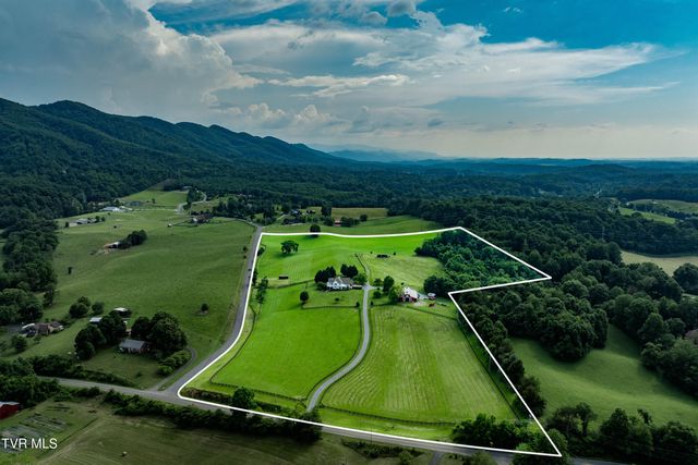 330 Sea Biscuit Court, Johnson City, TN 37604