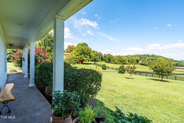 330 Sea Biscuit Court, Johnson City, TN 37604