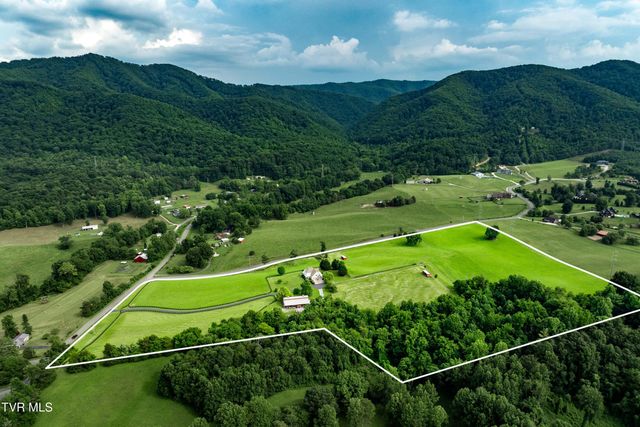 330 Sea Biscuit Court, Johnson City, TN 37604