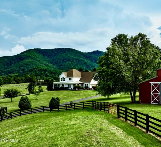 330 Sea Biscuit Court, Johnson City, TN 37604