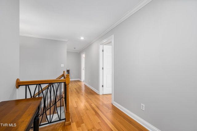 330 Sea Biscuit Court, Johnson City, TN 37604