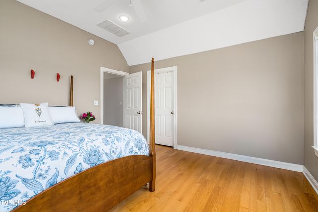 330 Sea Biscuit Court, Johnson City, TN 37604