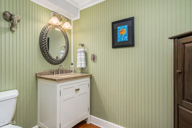 330 Sea Biscuit Court, Johnson City, TN 37604