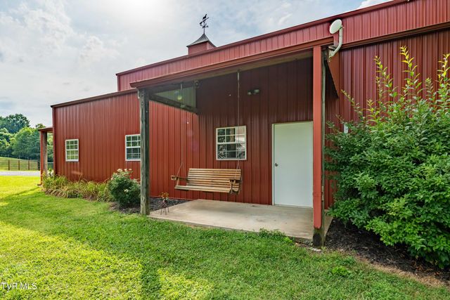 330 Sea Biscuit Court, Johnson City, TN 37604