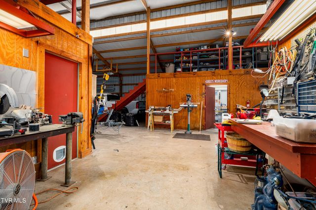 330 Sea Biscuit Court, Johnson City, TN 37604