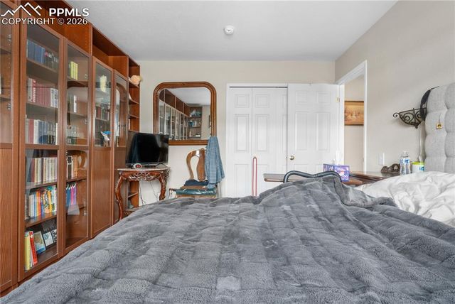 2925 S Vaughn Way, Aurora, CO 80014